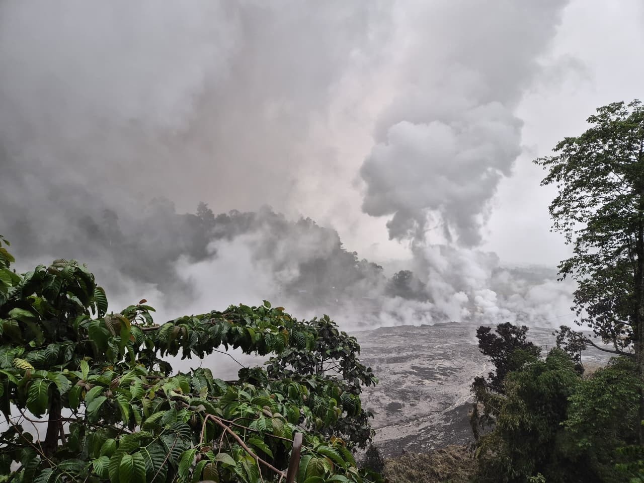 Hujan Deras Picu Banjir Lahar Dingin di Gunung Semeru, BPBD Imbau Warga Waspada